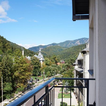 Astra Hotel Călimăneşti Buitenkant foto