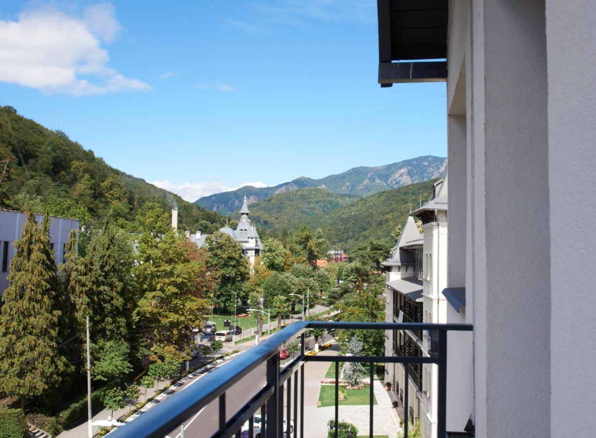 Astra Hotel Călimăneşti Buitenkant foto